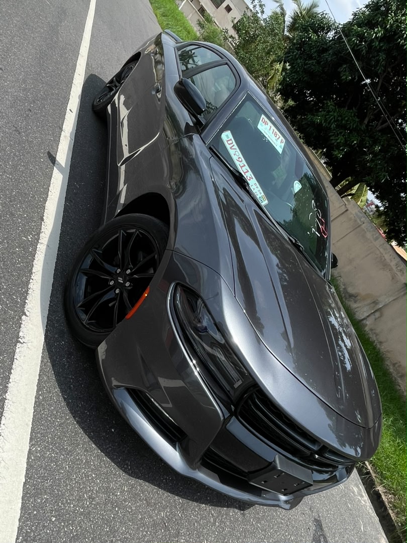 DODGE CHARGER SXT - View 9