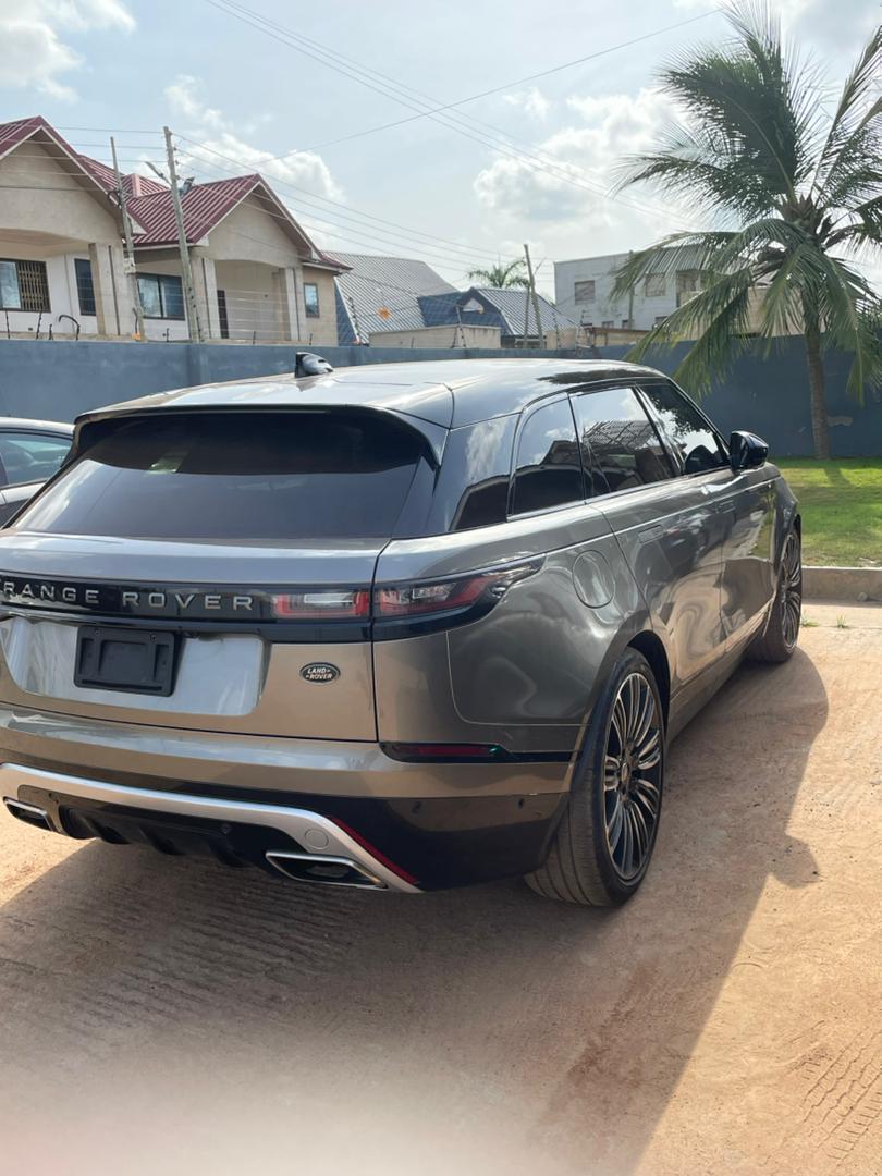 2020 RANGE ROVER VELAR P340 R DYNAMIC - View 9
