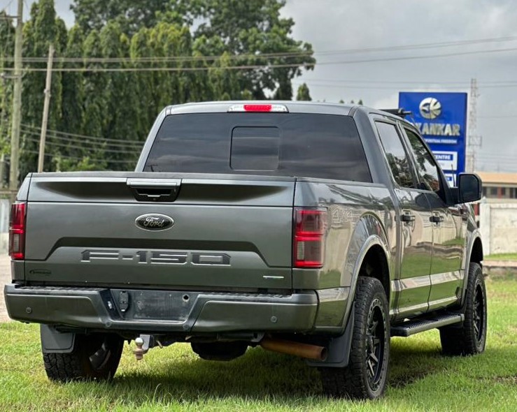 2020 FORD F150 LARIAT  - View 2