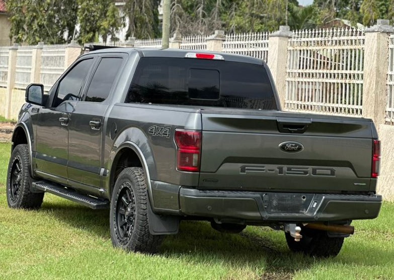 2020 FORD F150 LARIAT  - View 4