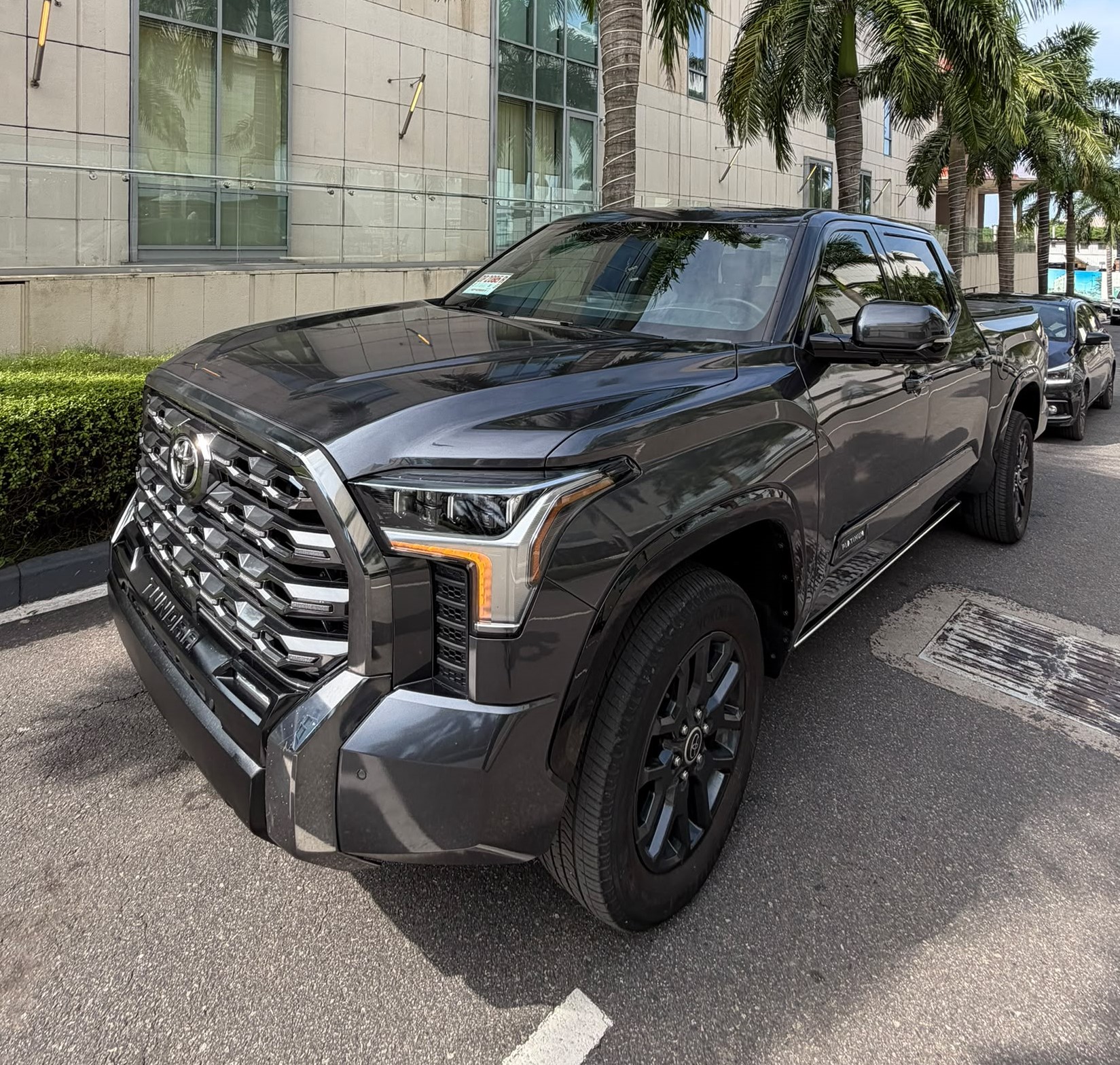 2023 Toyota Tundra Platinum - View 7