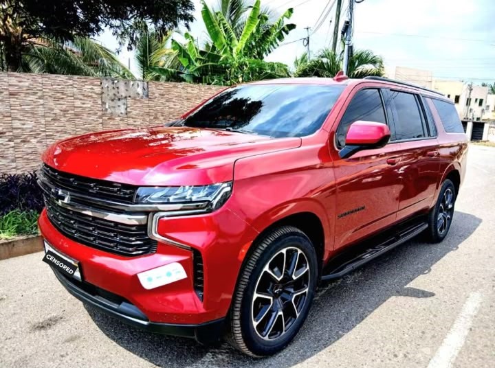 2020 CHEVROLET SUBURBAN RST - View 2