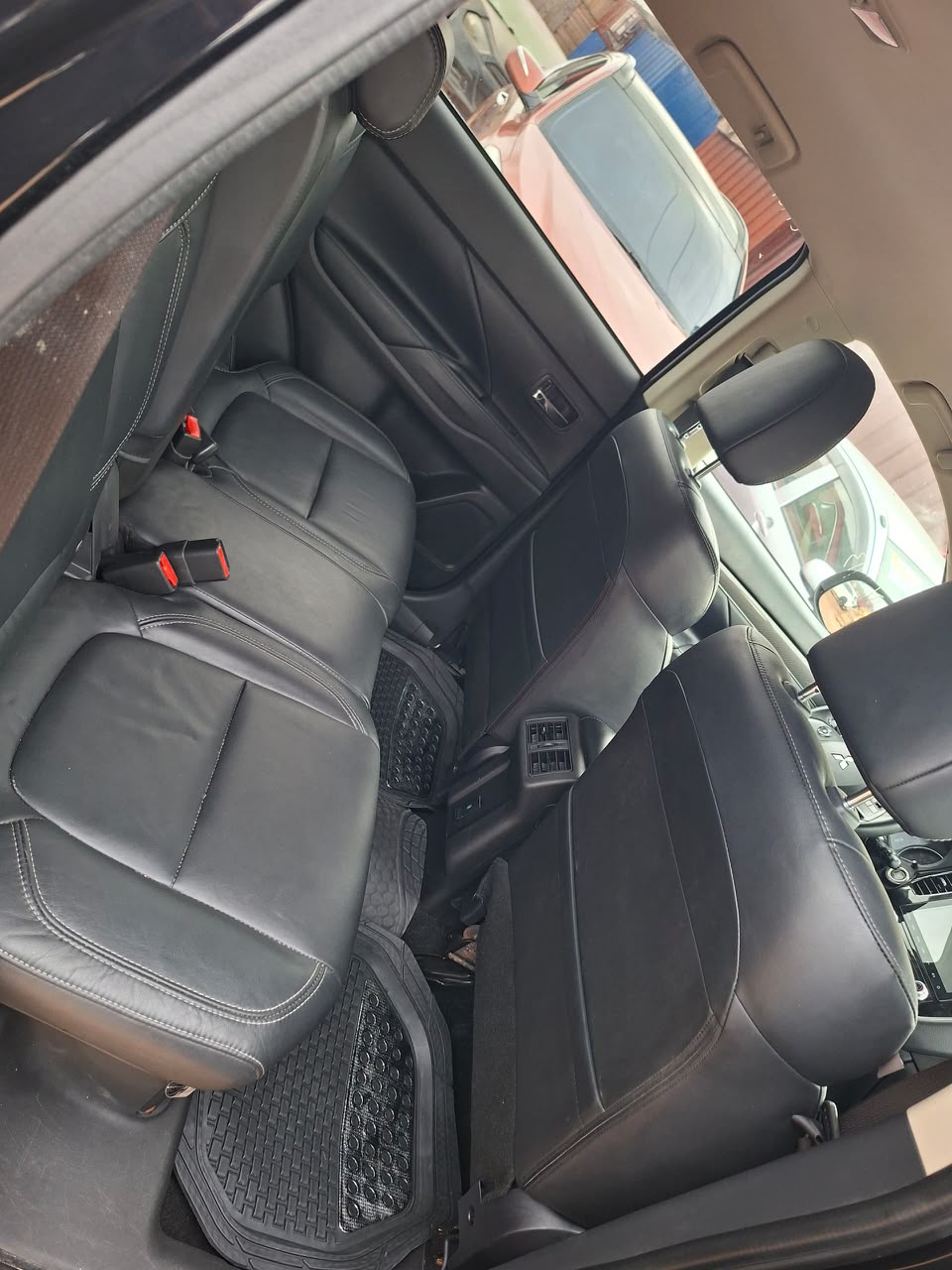 2020 MITSUBISHI OUTLANDER SEL  - View 6