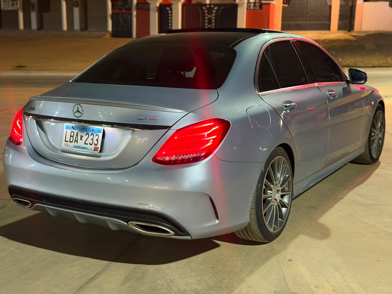 Mercedes-Benz C300 - View 6