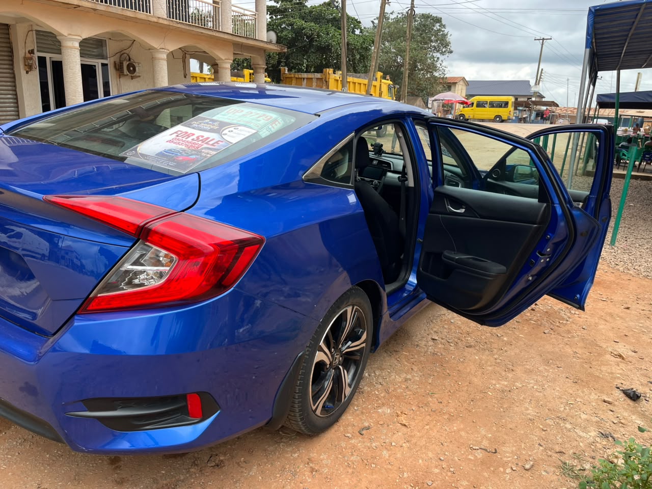 2016 HONDA CIVIC - View 2