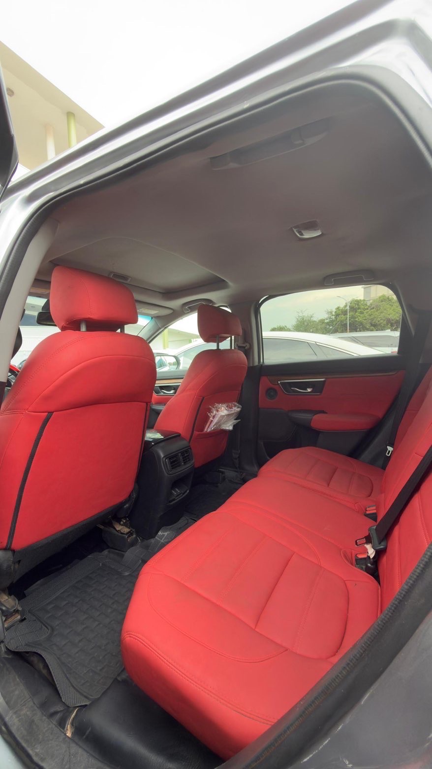 CRV Touring AWD - View 8
