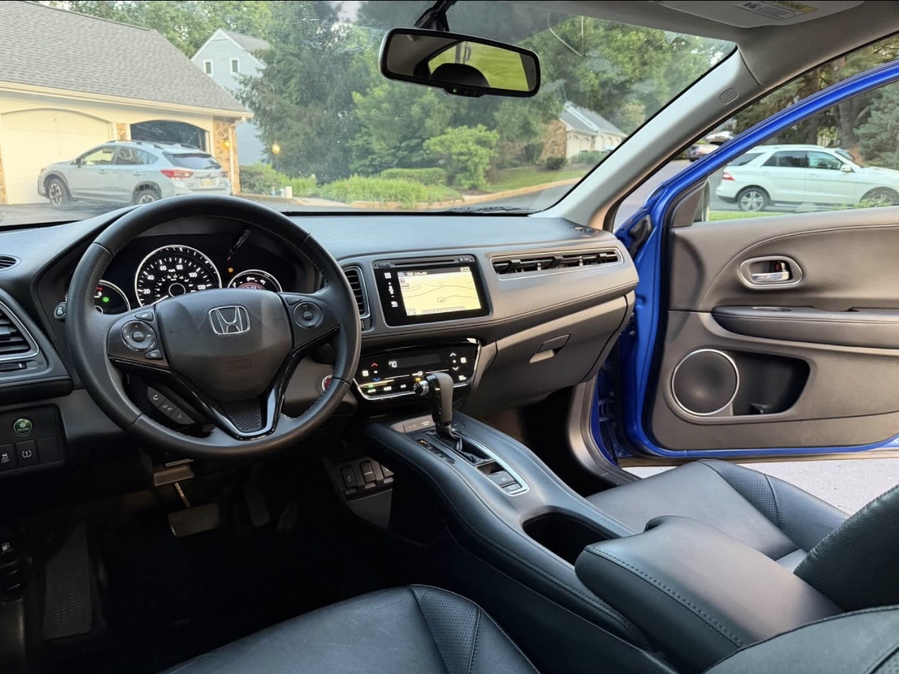 2018 Honda HRV EXL Sport. Full Option  - View 8