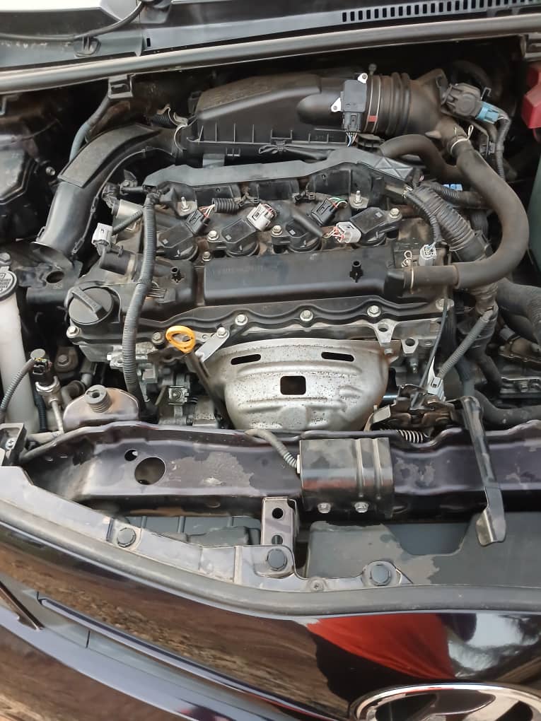 2013 TOYOTA VITZ 4WD - View 2
