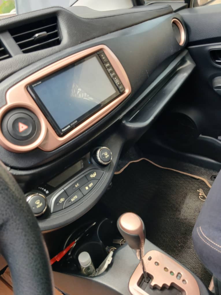 2013 TOYOTA VITZ 4WD - View 6