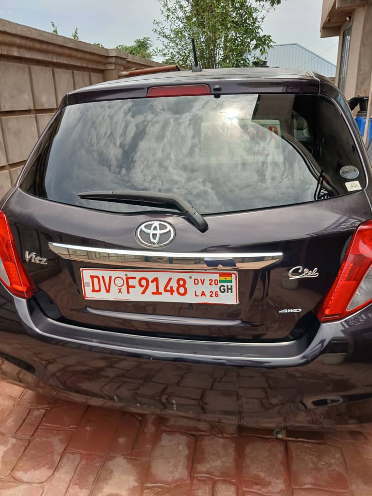 2013 TOYOTA VITZ 4WD - View 7