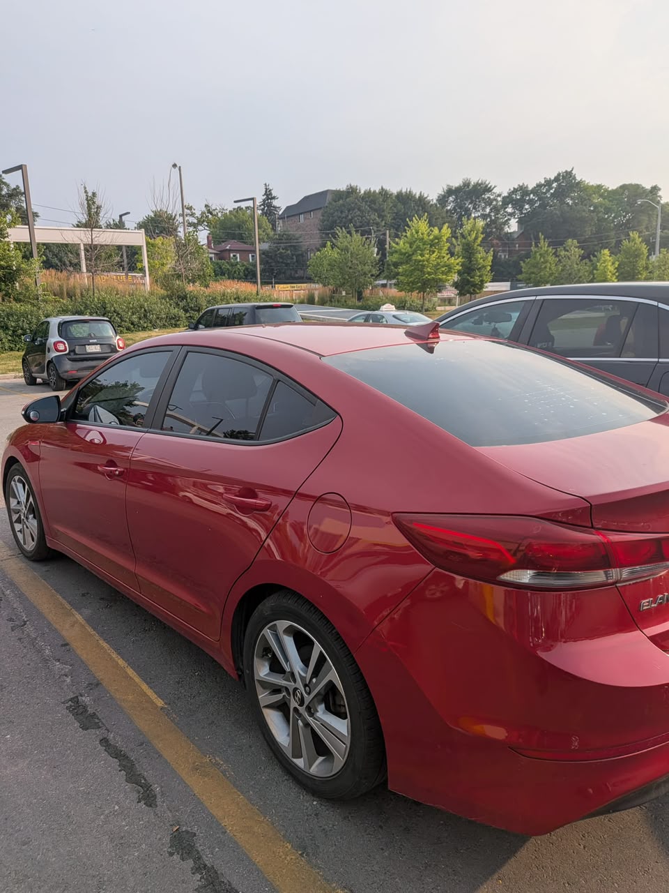 2017 HYUNDAI ELANTRA SE - View 4