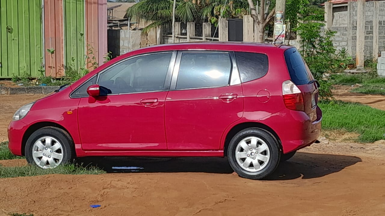 2008 HONDA FIT - View 4