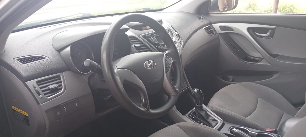 2016 HYUNDAI ELANTRA - View 4