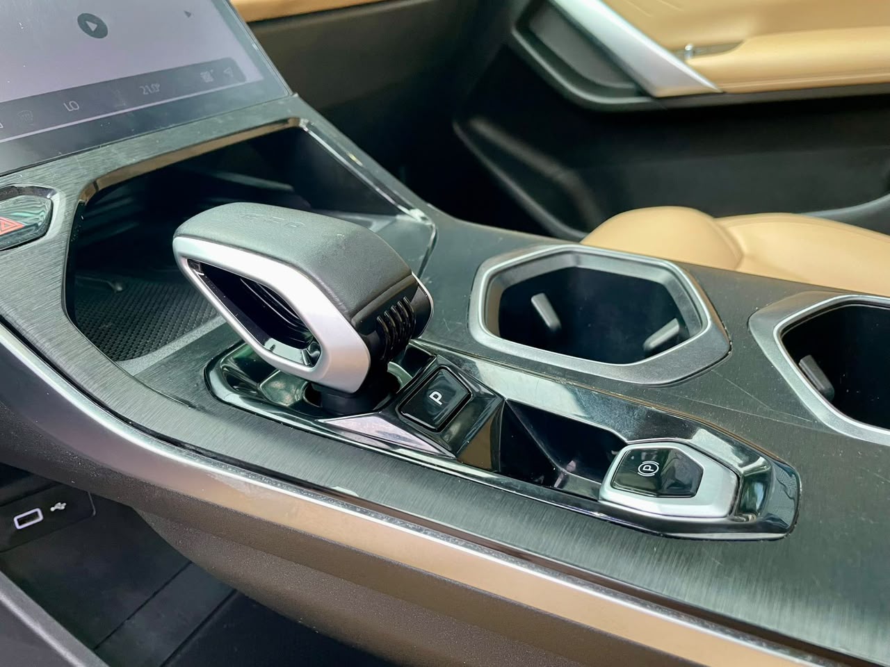 2023 GEELY BOYUE L 1.5TD DCT NOBLE  - View 11