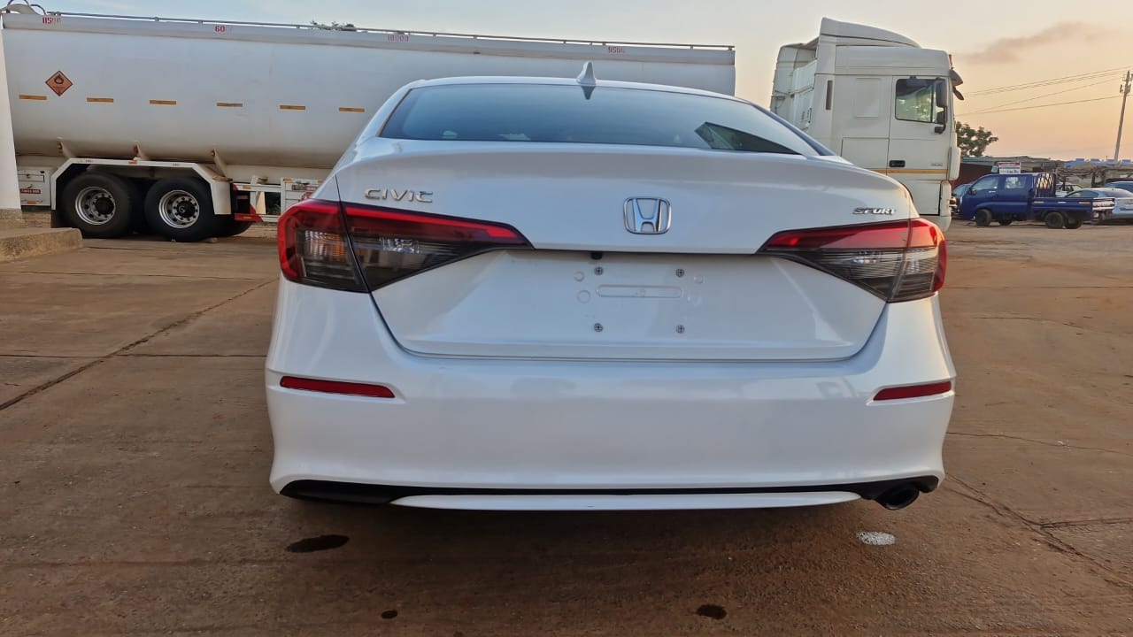 2023 HONDA ACCORD   - View 7