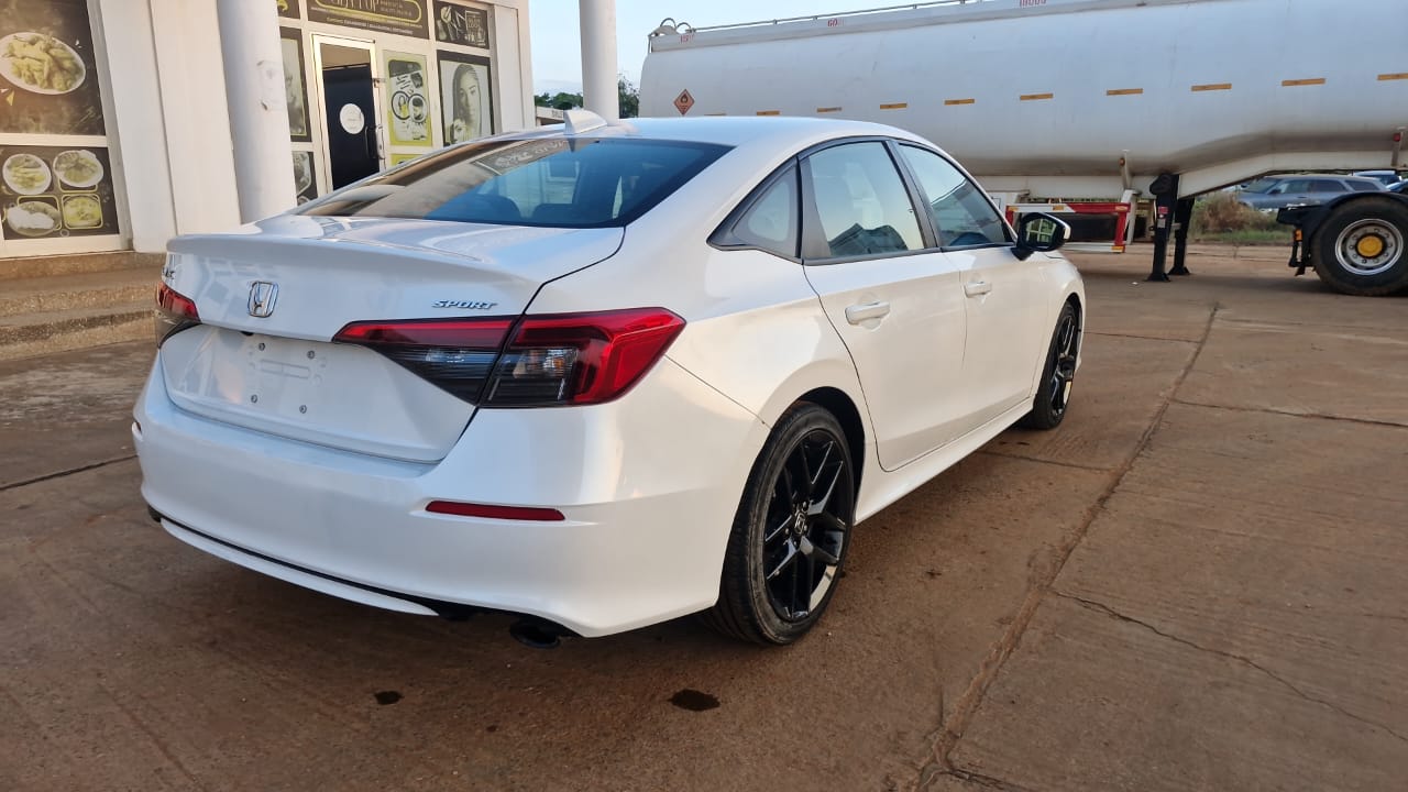2023 HONDA ACCORD   - View 9